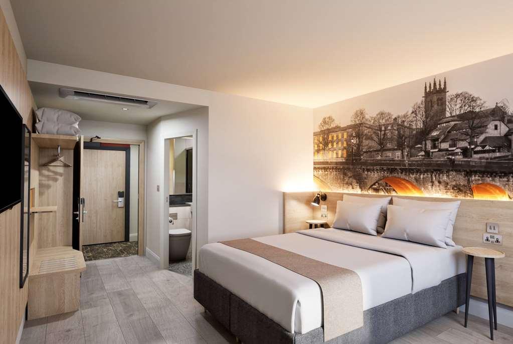 Super 8 By Wyndham Chester East Номер фото